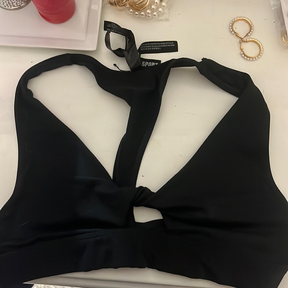 Pink sports bra size small